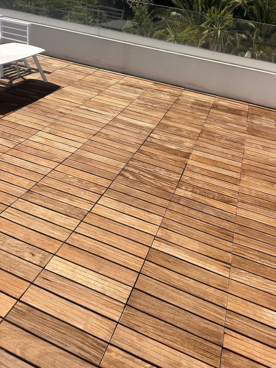 Démoussage de mur extérieur en Occitanie