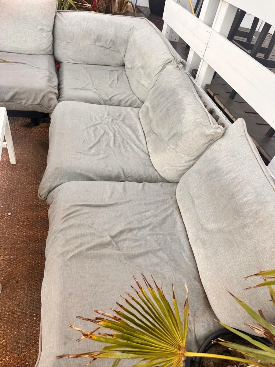 Nettoyage de fauteuil en tissu à domicile dans l'Hérault