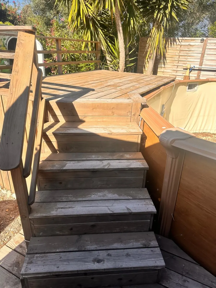 Nettoyage de sol vinyle et parquet à Sète